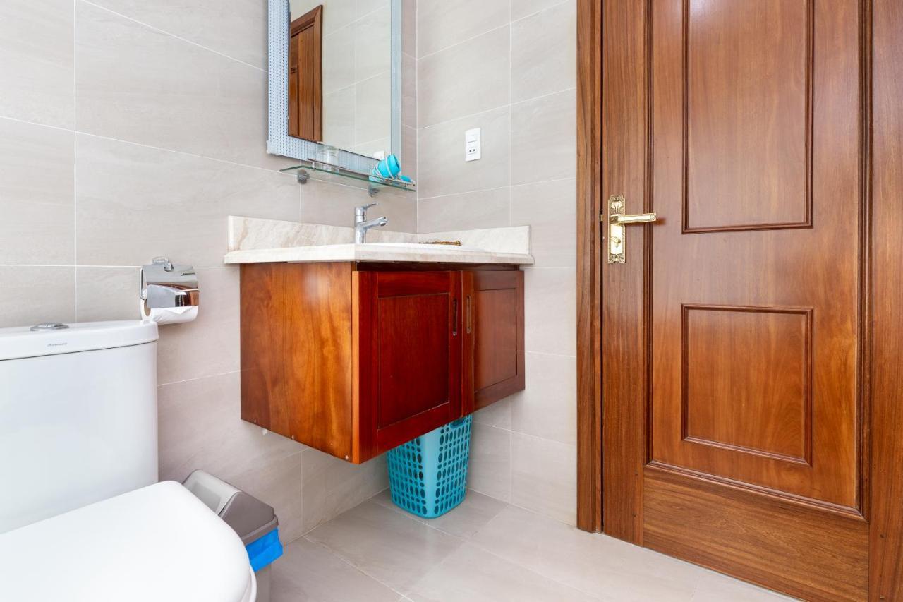 Sunny Hotel And Apartment Хошимін Екстер'єр фото